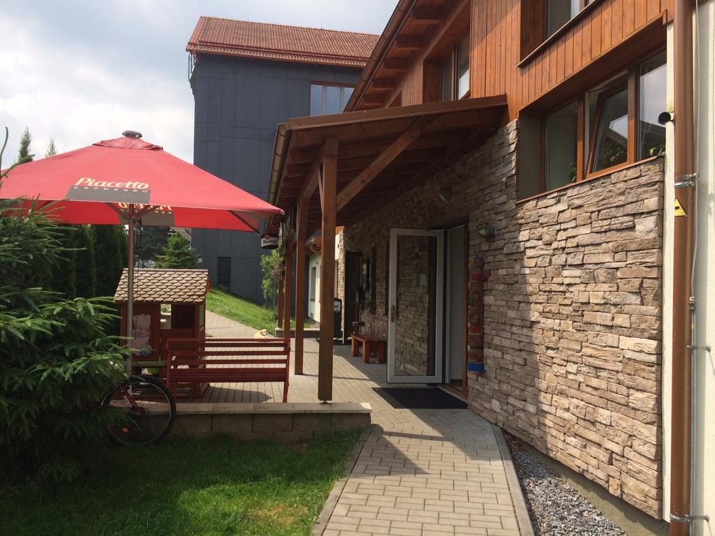 Apartman Lipno 20 リプノ・ナト・ヴルタヴォウ エクステリア 写真