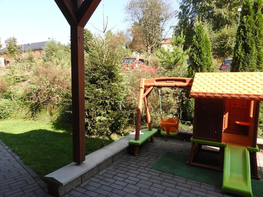 Apartman Lipno 20 リプノ・ナト・ヴルタヴォウ エクステリア 写真
